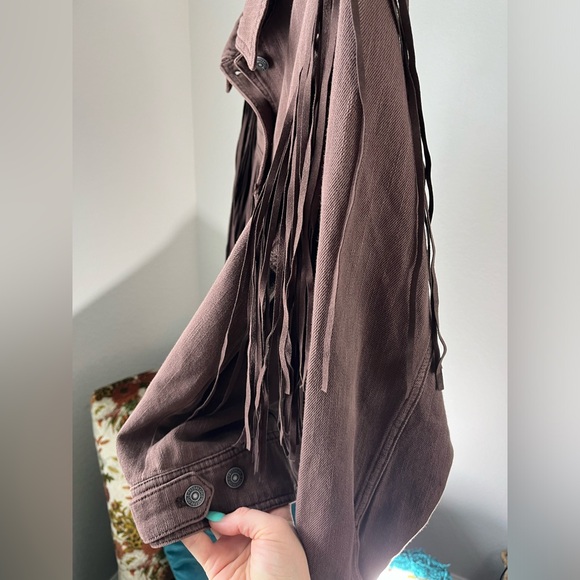 Brown fringe cowboy denim jacket - Picture 10 of 12
